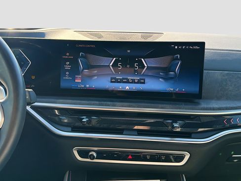 Certified 2025 BMW X5 xDrive40i image 29