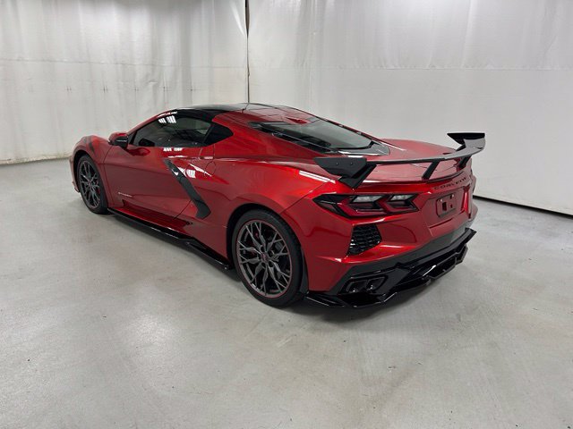 Used 2023 Chevrolet Corvette Stingray Preferred Cpe w/ Z51 Performance Package RWD image 7