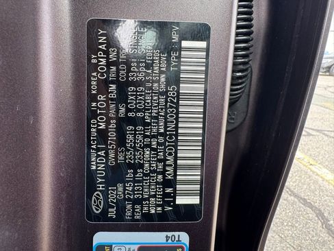 Used 2022 Genesis GV70 3.5T Sport w/ Sport Advanced Package AWD/4WD image 38