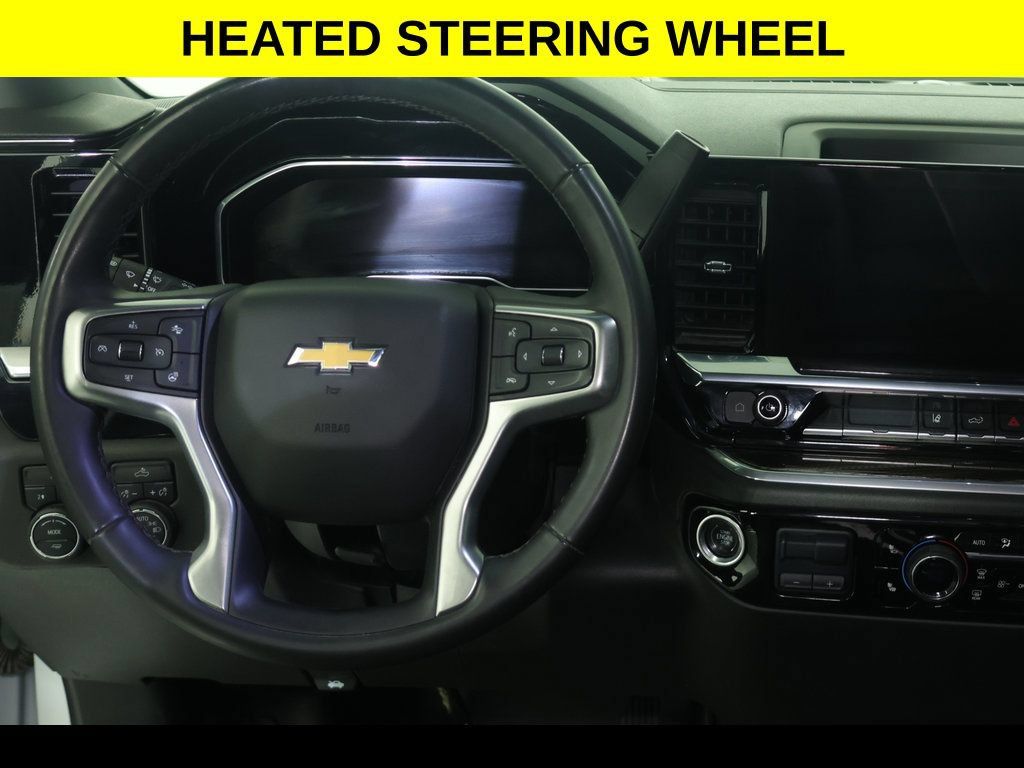 Used 2025 Chevrolet Silverado 2500 LT AWD/4WD image 8