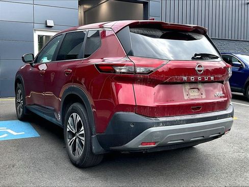 Used 2023 Nissan Rogue SV AWD/4WD image 6