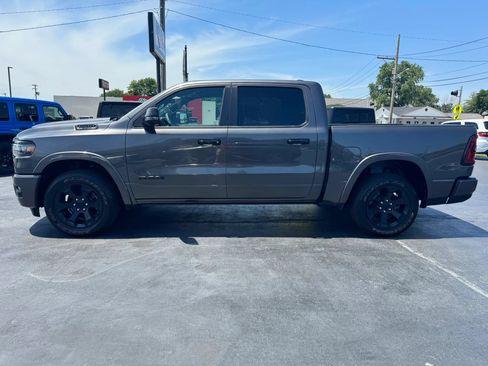 Used 2025 RAM 1500 Big Horn AWD/4WD image 2