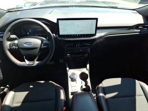Used 2024 Ford Escape ST-Line w/ Tech Pack #1 FWD image 12