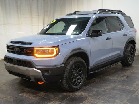 Used 2026 Honda Passport TrailSport Elite image 2