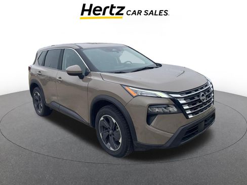 Used 2025 Nissan Rogue SV FWD image 1