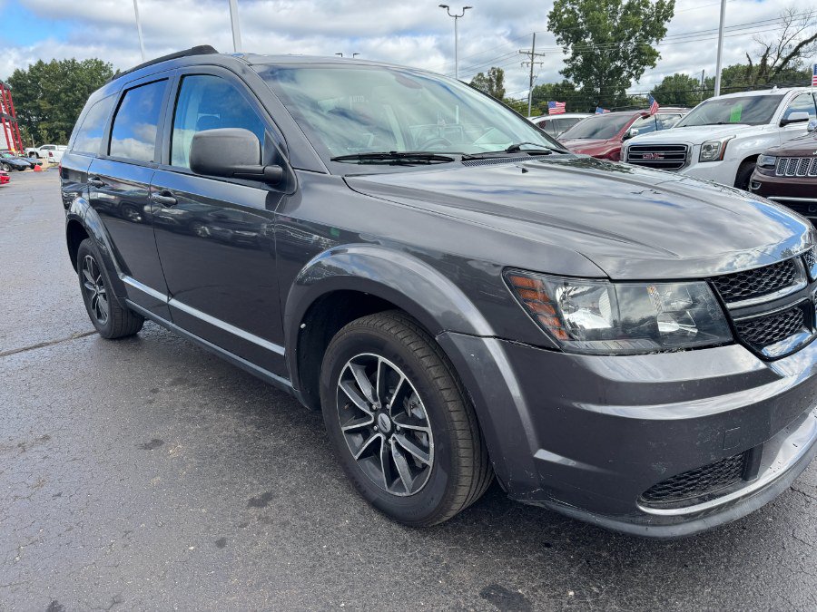 Used 2018 Dodge Journey SE w/ Popular Equipment Group FWD image 12