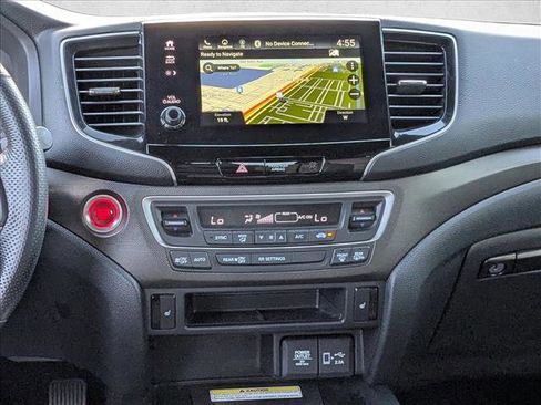 Certified 2023 Honda Passport TrailSport image 14