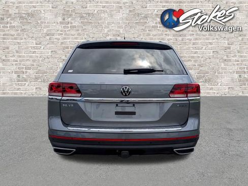Certified 2023 Volkswagen Atlas SE AWD/4WD image 4