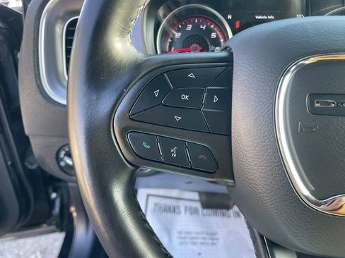 Used 2020 Dodge Charger SXT RWD image 16