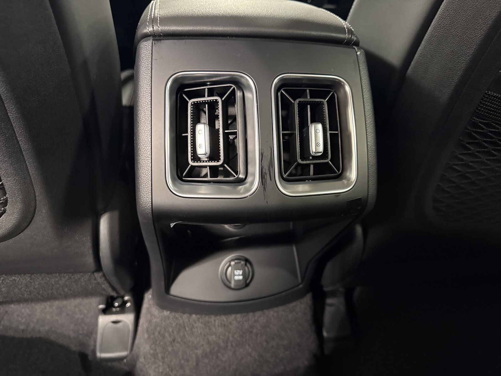 New 2026 Kia Sorento EX AWD/4WD image 24