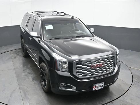 Used 2019 GMC Yukon Denali w/ Denali Ultimate Package image 38