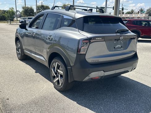New 2026 Nissan Kicks SV FWD image 9