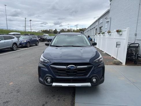 Certified 2025 Subaru Outback Limited w/ Popular Package #2 image 2