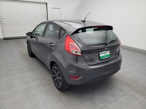 Used 2018 Ford Fiesta SE FWD image 5
