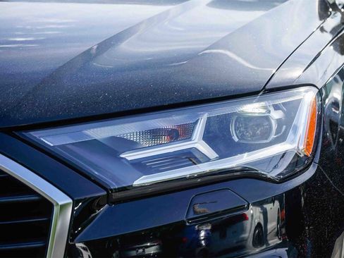 Used 2022 Audi Q7 Premium Plus w/ Premium Plus Package image 7