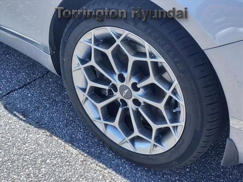 Used 2021 Genesis G80 3.5T image 13