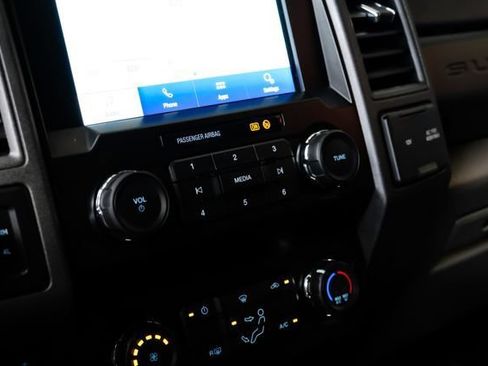 Used 2020 Ford F250 XL w/ STX Appearance Package AWD/4WD image 24