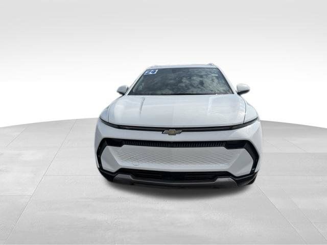 Certified 2024 Chevrolet Equinox EV LT FWD image 2