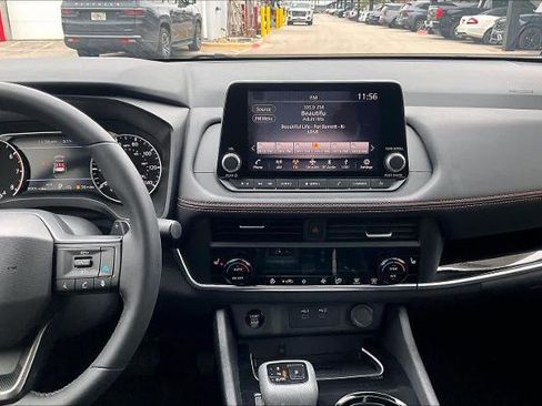 Certified 2025 Nissan Rogue SV w/ Rock Creek Premium Package image 6