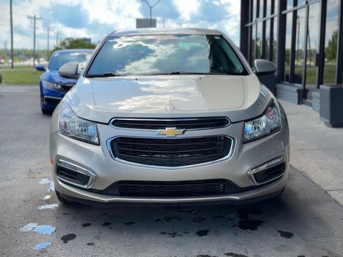 Used 2015 Chevrolet Cruze LT FWD image 6