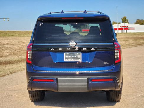 New 2025 Nissan Armada SL image 8