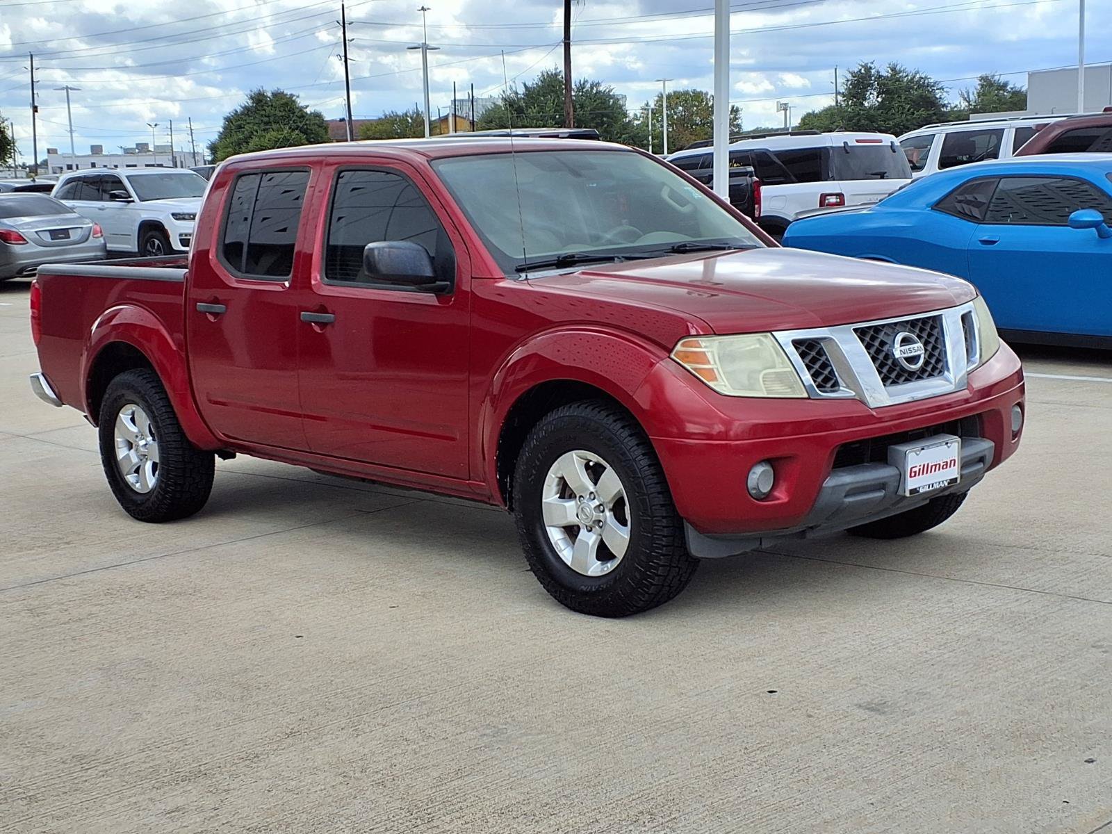 Used 2012 Nissan Frontier SV RWD image 2