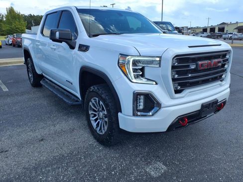 Used 2021 GMC Sierra 1500 AT4 image 2
