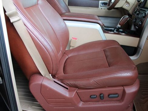 Used 2013 Ford F150 King Ranch w/ King Ranch Luxury Pkg AWD/4WD image 10