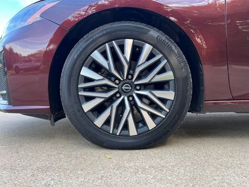 Used 2024 Nissan Altima 2.5 SV image 20