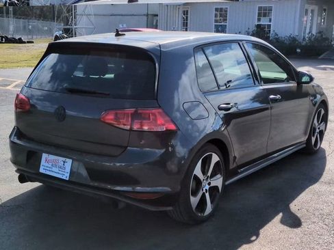 Used 2015 Volkswagen GTI SE image 8