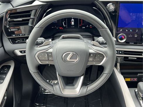 New 2026 Lexus RX 350 FWD image 18