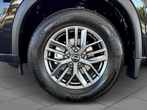 New 2026 Nissan Rogue S image 11