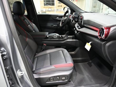 New 2026 Chevrolet Equinox RS w/ Convenience Package III image 10