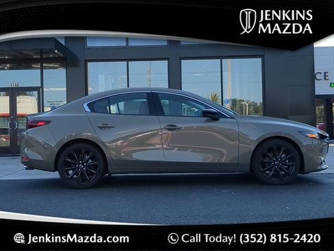 Used 2024 MAZDA MAZDA3 s image 1