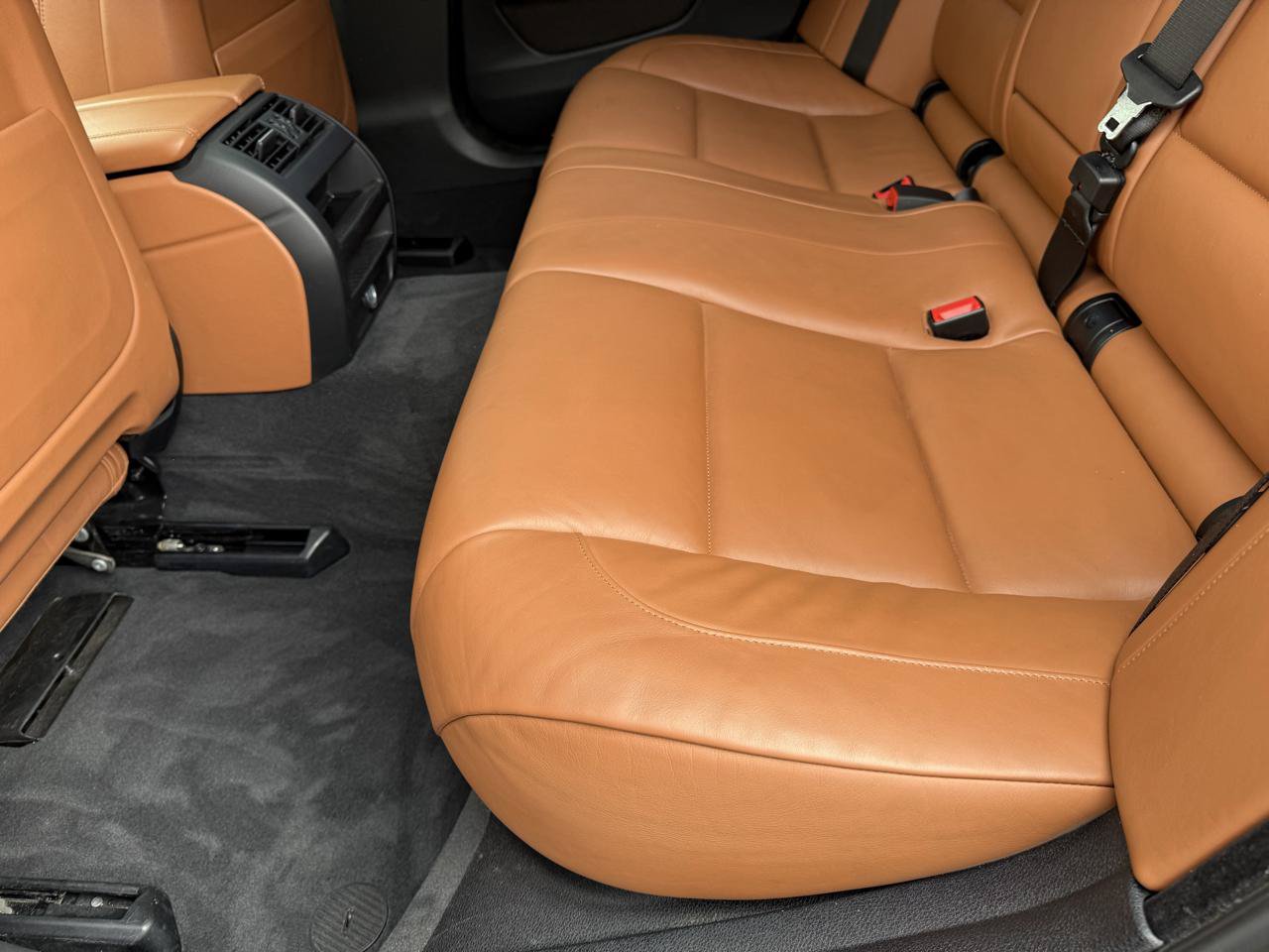 Used 2015 BMW 550i Sedan RWD image 50