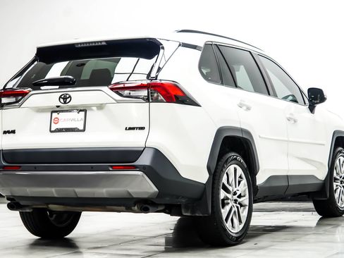 Used 2020 Toyota RAV4 Limited w/ All Weather Liner Package FWD image 13