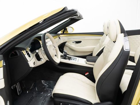 Certified 2022 Bentley Continental GT image 23