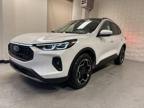 New 2026 Ford Escape Platinum w/ Premium Technology Package image 13