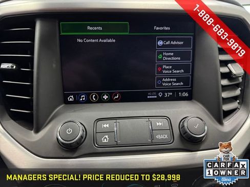 Certified 2023 GMC Acadia SLE w/ Driver Convenience Package image 15