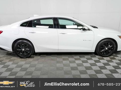 Certified 2024 Chevrolet Malibu LT FWD image 2