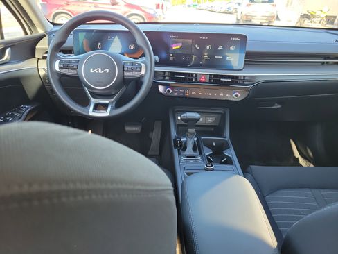 Used 2025 Kia K5 LXS image 13