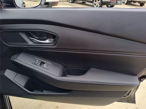 Used 2025 Honda Accord Sport image 22