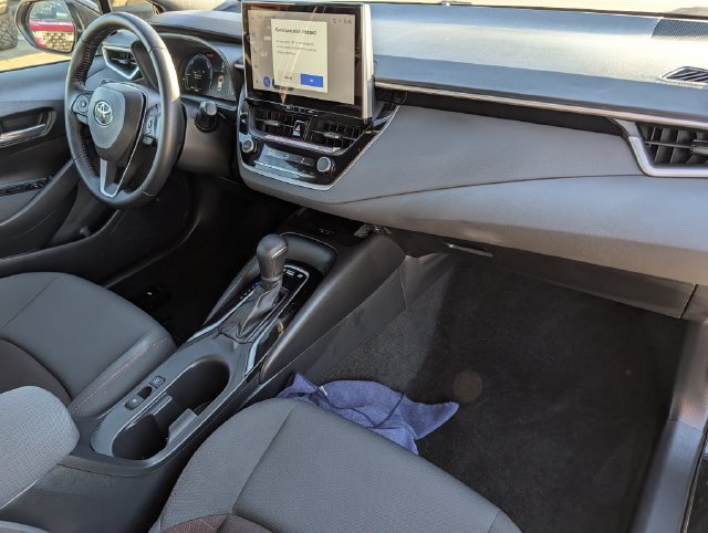 Certified 2026 Toyota Corolla SE w/ SE Premium Package FWD image 33