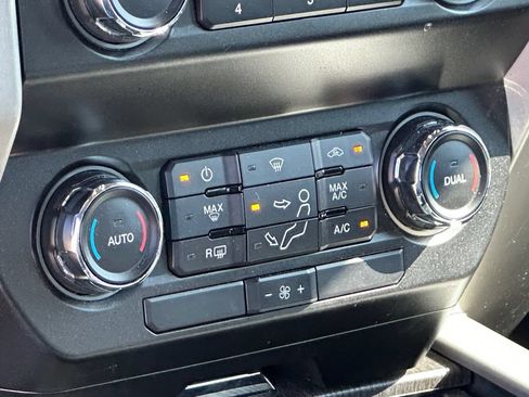 Used 2021 Ford F250 Lariat AWD/4WD image 8