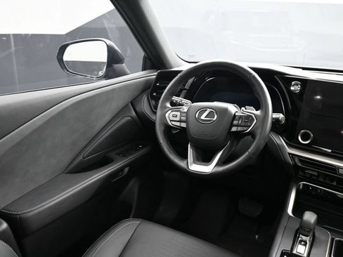 Used 2025 Lexus TX 350 FWD image 13