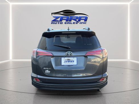 Used 2016 Toyota RAV4 LE AWD/4WD image 6