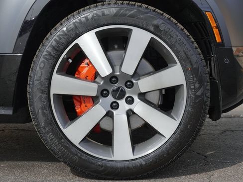 Used 2026 Land Rover Defender 110 X AWD/4WD image 8
