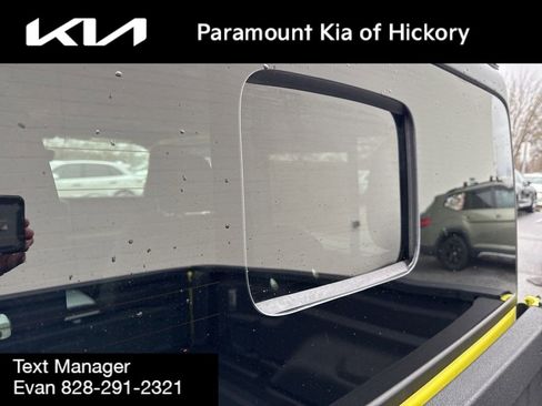 Used 2024 Jeep Gladiator Mojave w/ Technology Group image 12