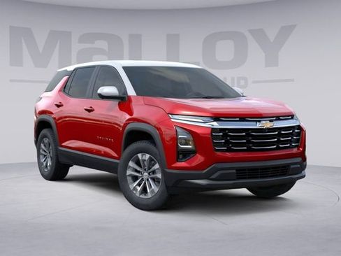 New 2026 Chevrolet Equinox LT w/ Convenience Package II FWD image 2