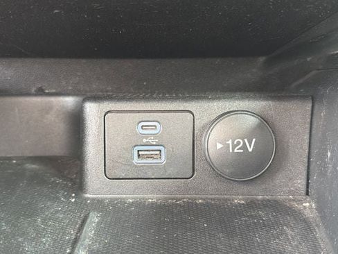 Used 2022 Ford Escape SE FWD image 32